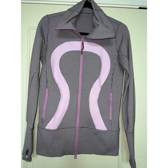 lululemon athletica Jackets & Blazers - LULULEMON IN STRIDE FULL ZIP WOMEN’S PURPLE JACKET - SIZE 6